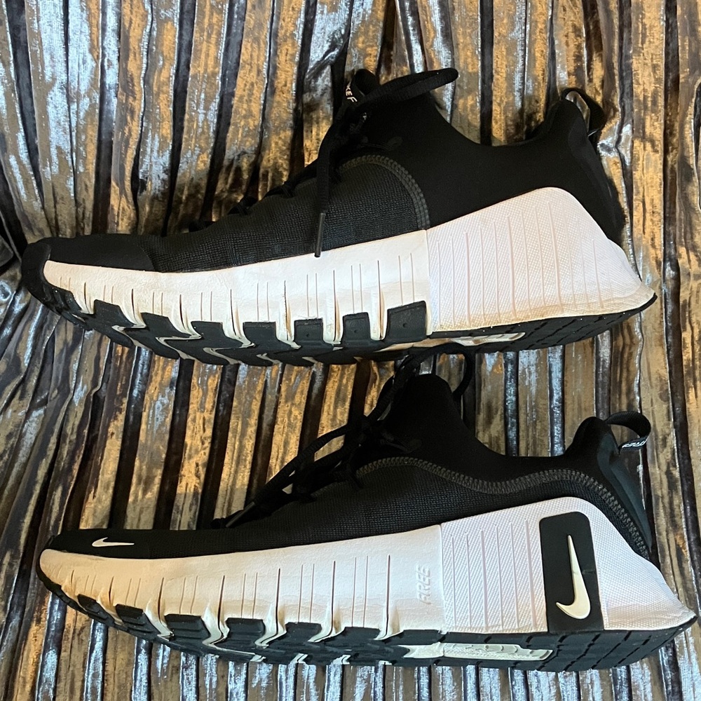 Nike Free Metcon 6 - Men’s 12 - Picture 3 of 16
